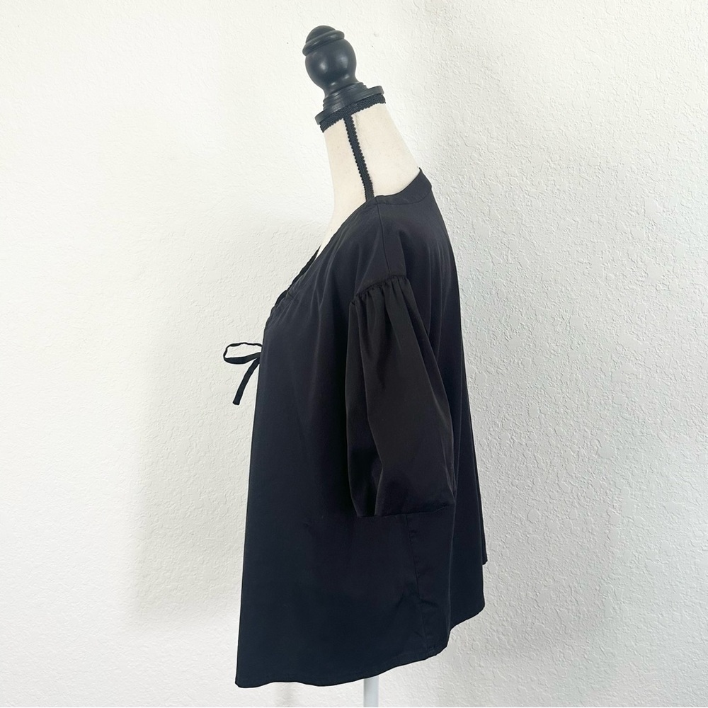 ELIZABETH AND JAMES Black Bubble Puff Sleeve V-neck Blouse Top Size Medium Tie - Picture 3 of 10